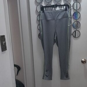 🌺BEBE GRAY Leggings